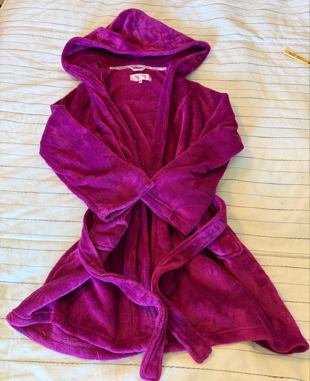 Juicy Couture Plush Fuchsia Pink Hooded Bathrobe M